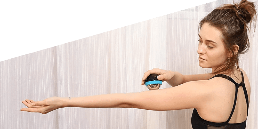 rouleau de massage glace chaleur cryotherapie femme bras
